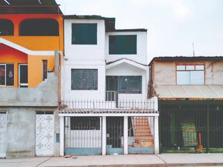 Venta de Casa en Avenida Comercial en Villa El Salvador