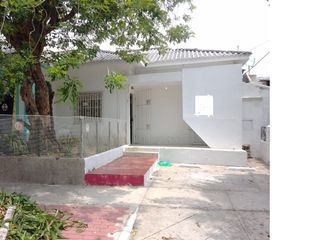 ARRIENDO CASA SANTA ANA PARA USO COMERCIAL