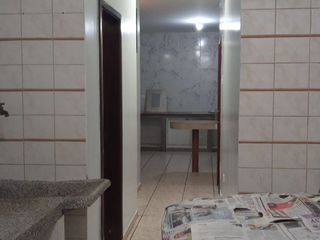 En alquiler departamento en Cdla. Kennedy