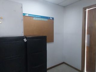Foto 10 de Alquiler de Oficina en el sector Santa Lucia de 480 Metros, Norte de Quito
