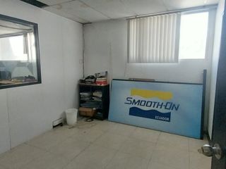 Foto 16 de Alquiler de Oficina en el sector Santa Lucia de 480 Metros, Norte de Quito
