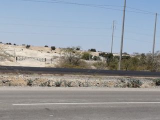 Foto 3 de AMPLIO  TERRENO EN VENTA – CARRETERA PIURA - PAITA