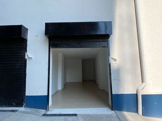 Foto 12 de ARRIENDO  LOCAL COMERCIAL BARRIO LA SALLE cra 28 con 66 frente a city center