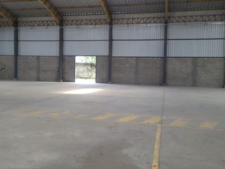 Foto 2 de Bodega de alquiler venta en vía Daule