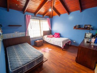 Foto 30 de PROPIEDAD DE 735MT MONTESERRIN EN VENTA
