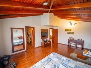 Foto 36 de PROPIEDAD DE 735MT MONTESERRIN EN VENTA