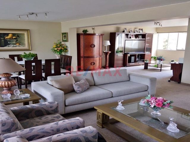 Vendo Espacioso Departamento Tipo Duplex Con Terraza En Primer Piso