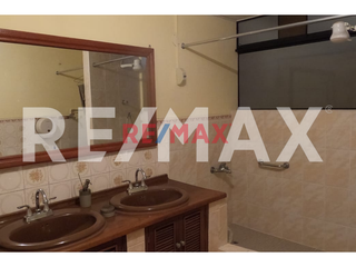 Foto 4 de ID: 1063896 Duplex Con Terraza En Cercado De Lima S/. 682,200.00 - $ 180,000.00