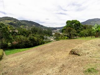 Foto 1 de Súper lote en venta en la Tablacita, la Estrella, por la Variante a Caldas.