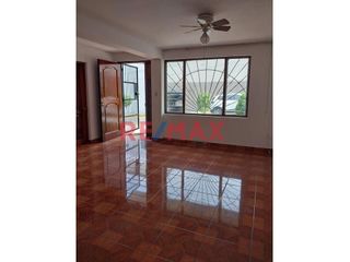 Foto 17 de Hermosa Casa Urb. Los Pinos. Chimbote ID 1089416