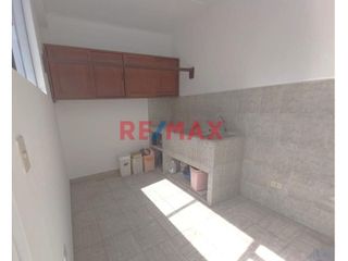 Foto 12 de Hermosa Casa Urb. Los Pinos. Chimbote ID 1089416