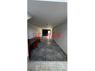 Foto 10 de Hermosa Casa Urb. Los Pinos. Chimbote ID 1089416