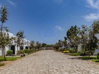 Foto 30 de Vive en un entorno tranquilo y seguro – Casa en venta en La Campiña de Huacho 🌳
