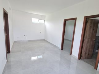 Departamento en Venta en Punta Blanca, a Estrenar, 2 Habitaciones, 2 Baños, Piscina, Parqueo, Santa Elena.