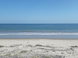 Foto 1 de Terreno Frente Al Mar- Playa Punta Canoas -Tumbes