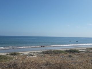 Foto 12 de Terreno Frente Al Mar- Playa Punta Canoas -Tumbes