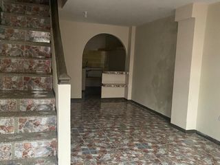 Casa en sector de la Alborada XI, atrás de Local Comercial DIPASO