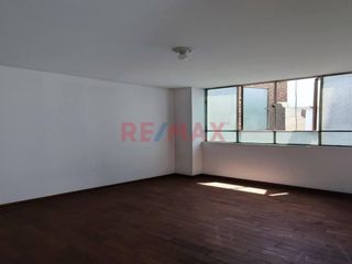 Foto 6 de Ocasion!! Depa Frente A Parque//En Venta//Ingenieria-Smp