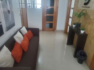 Foto 8 de Consultorio amoblado de venta en Edificio Medical Plaza, 48 m2, 1 parqueo