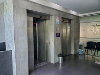 Foto 24 de Consultorio amoblado de venta en Edificio Medical Plaza, 48 m2, 1 parqueo