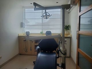 Foto 11 de Consultorio amoblado de venta en Edificio Medical Plaza, 48 m2, 1 parqueo