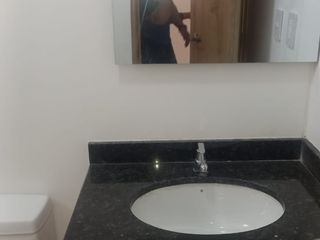 PARA ESTRENAR APTO DE 3 HABITACIONES ACABADOS DE LUJO-PARQUEADERO-ZONA SOCIAL