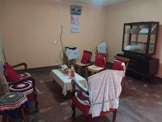 Foto 2 de VENTA DE CASA EN AV. LA ESPERANZA, ATE VITARTE