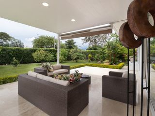 Foto 19 de ALQUILER o VENTA  CASA - PANCE- LUXURY