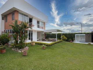 Foto 24 de ALQUILER o VENTA  CASA - PANCE- LUXURY