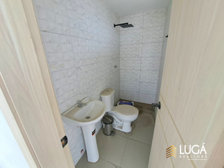 Foto 22 de Moderna Casa en Venta sector sur de Manta, Zona Resindencial, Manta, Ecuador