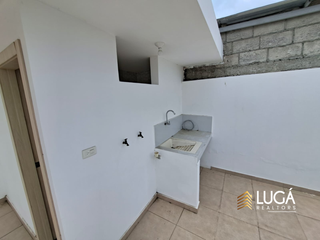 Foto 24 de Moderna Casa en Venta sector sur de Manta, Zona Resindencial, Manta, Ecuador