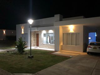 ¡HERMOSA CASA CAMPESTRE! GRAN OPORTUNIDAD- CONDOMINIO RINCÓN CAMPESTRE