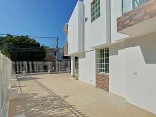 Casa en Venta en Villas del Libertador, Esquinera, Santa Marta