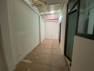 Foto 14 de VENTA DE DPTO. DUPLEX EN URB. LA CAROLINA, MACHALA