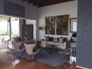 Foto 3 de VENDO CASA CON PISCINA EN URB. LA PLANICIE – LA MOLINA