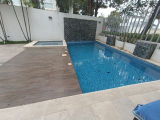 Foto 1 de Isla Mocoli, Renta de Hermosa Casa con Piscina