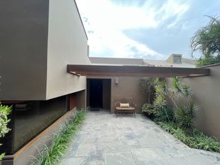 Foto 19 de Vendo Casa Calle Tranquila Urb Los Alamos