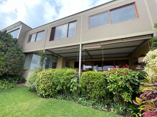 Foto 5 de Vendo Casa Calle Tranquila Urb Los Alamos