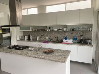 Foto 6 de Isla Mocoli, Rento Hermosa Casa Amoblada con Piscina