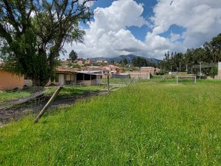 Terreno de venta ideal para proyecto inmobiliario a 1 cuadra de la Av. Ordoñez lazo colegio Ciudad de Cuenca