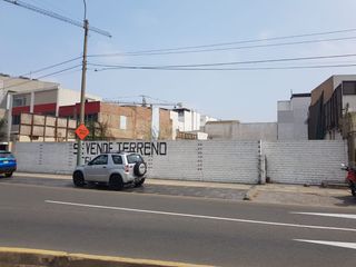 Foto 2 de Venta de terreno en Urb.  Chacarilla del estanque – San Borja de 1,369.80 m2