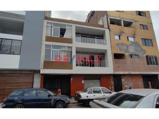Foto 1 de ¡Tu Nuevo Hogar En Urb. Apolo-La Victoria! Espaciosa Casa De 4 Pisos Con Vistas Excepcionales Y Ubicación Estratégica