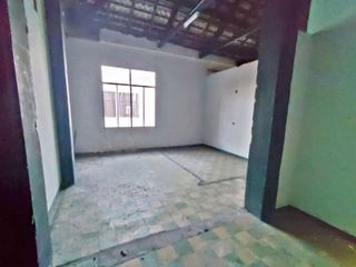 Foto 4 de CASA/LOCAL EN VENTA UBICADA EN EL CENTRO DE BARRANCABERMEJA