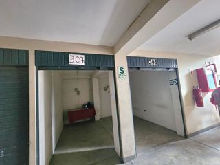 Foto 5 de VENDO LOCAL COMERCIAL EN GAMARRA
