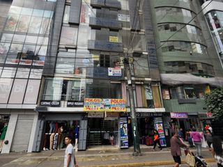 Foto 11 de VENDO LOCAL COMERCIAL EN GAMARRA