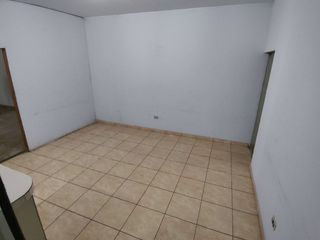 VENTA DE CASA EN CHACLACAYO 5 PISOS CON DEPARTAMENTOS, CERCA A CARRETERA CENTRAL COLEGIO ESTENOS