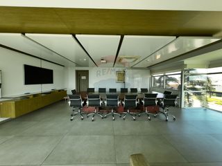 Foto 12 de VENTA DE OFICINA EN EL EDIFICIO SKY BUILDING