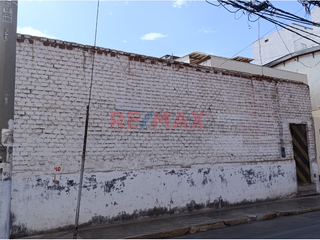 Foto 10 de Venta De Terreno En Pimentel - Segunda Fila De La Playa (G.YALICO)
