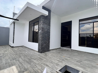 vendo casa a estrenar 200 m