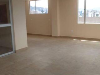 Foto 3 de Local Comercial en Venta 102M2 Sector La Carolina